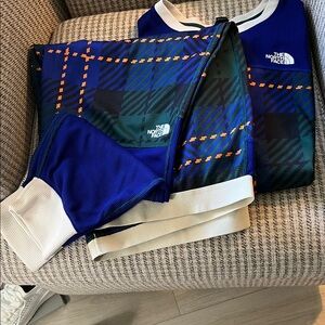 The North Face Blue and Green Plaid Activewear